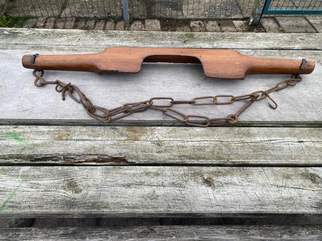 Oude houten juk met kettingen, Antiek en Kunst, Antiek | Gereedschap en Instrumenten, Ophalen