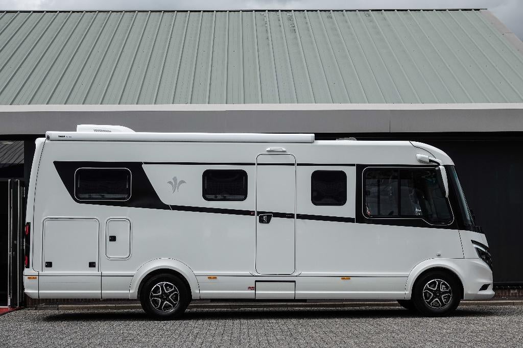 Caravans And Camping Niesmann