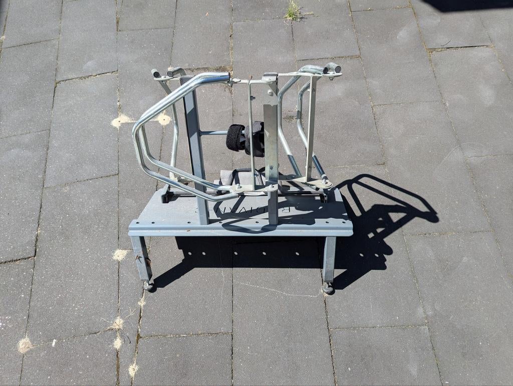 Radivan c voor IN een vw Caddy life., Ophalen, Zo goed als nieuw, Achterklepdrager
