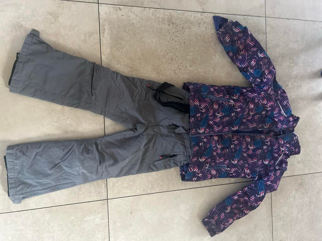Ski kleding set jas 134/140 & broek 128, Ophalen of Verzenden, Gebruikt, Jongen of Meisje, Setje