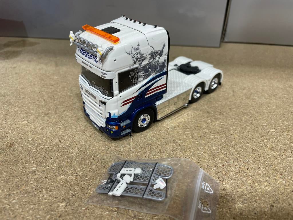 TEKNO SCANIA SUPERBOHLINS TRANSPORT AB, Ophalen of Verzenden, Zo goed als nieuw, Bus of Vrachtwagen, Tekno