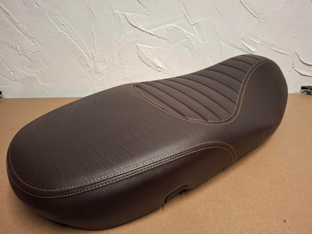 Nieuw Zadel Vespa Primavera/Sprint, Viale Rinaldo Piaggio, 25, 56025 Pontedera PI, Italy, Info@piaggio.com, Piaggio, Nieuw
