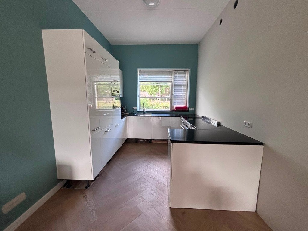 Keuken + inbouwapparatuur | Zelf demonteren, Huis en Inrichting, Keuken | Complete keukens, Gebruikt, U-keuken, Wit, Composiet