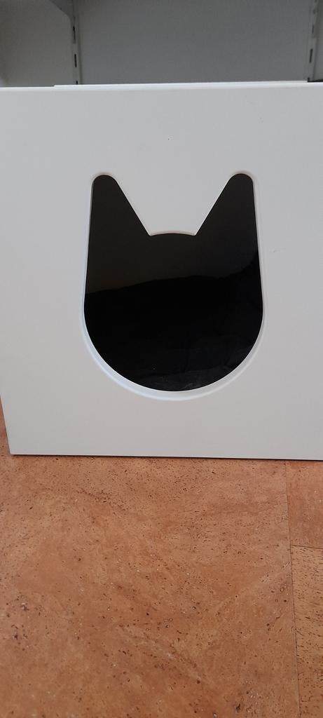 Kattenhuis Ikea, tevens te gebruiken als klein tafeltje, Ophalen of Verzenden