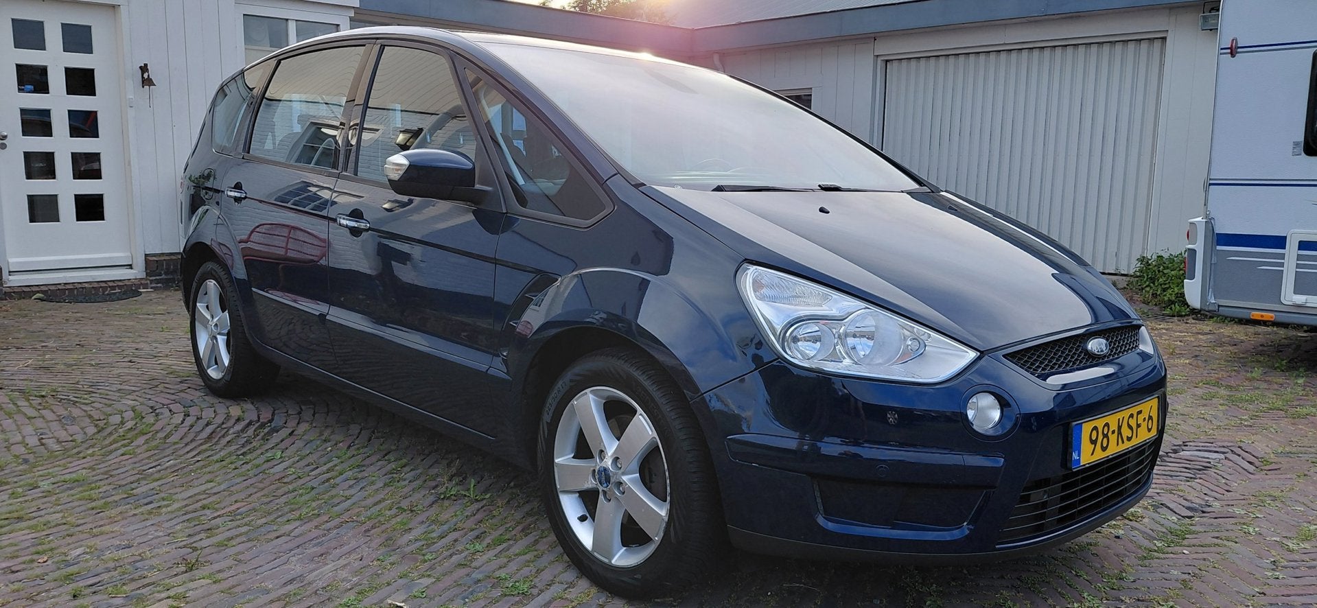 Ford S-Max 2.0 Titanium In Excellent mooie conditie, 100 % F, Auto's, Ford, Voorwielaandrijving, Stof, Gebruikt, Met garantie (alle)