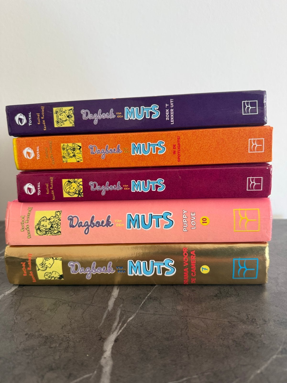 Dagboek van een Muts - 5 delen, Ophalen of Verzenden, Gelezen, Fictie