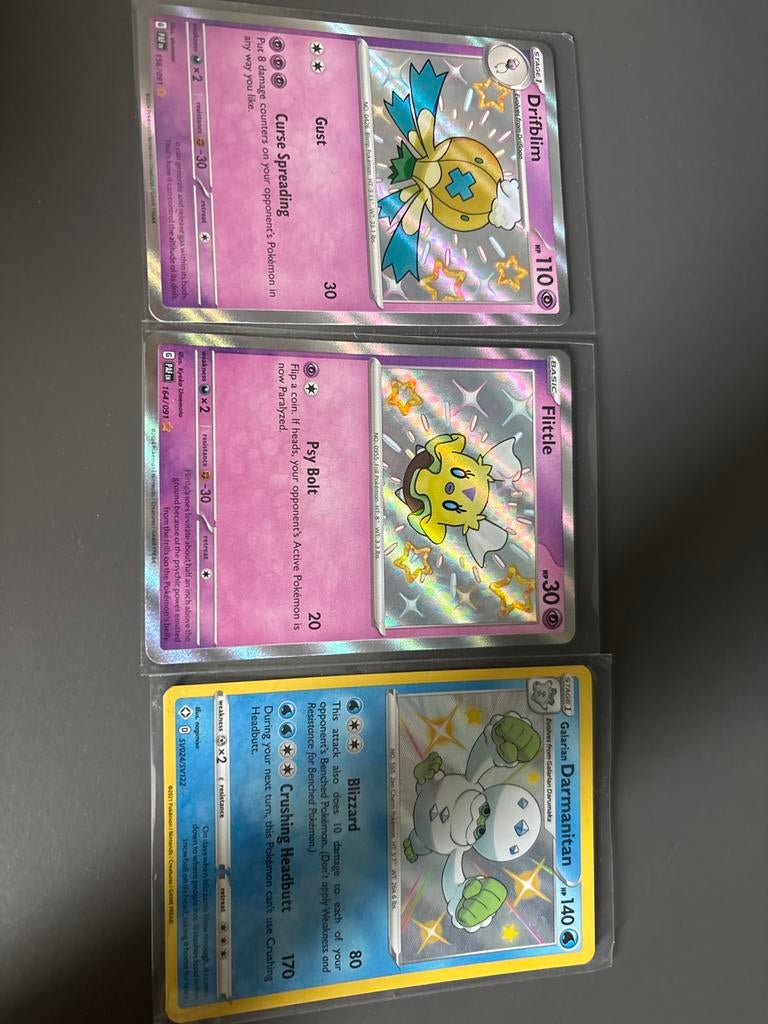 3 Pokémon kaarten: Drifblim, Fittle, Galarian Darmanitan, Ophalen of Verzenden, Gebruikt, Meerdere kaarten, Foil