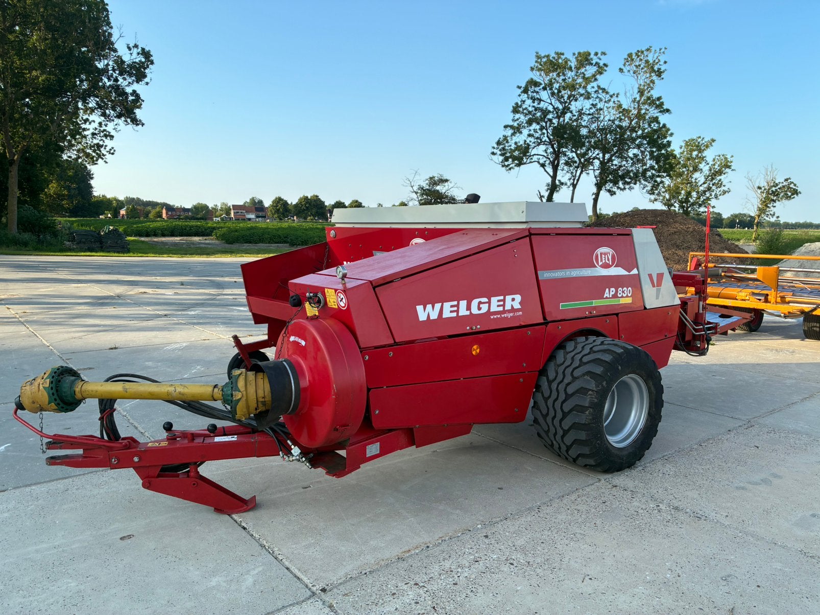 Welger AP 830 met Meijer Limo8 mooie set, Ophalen, Welger, ..., Oogstmachine
