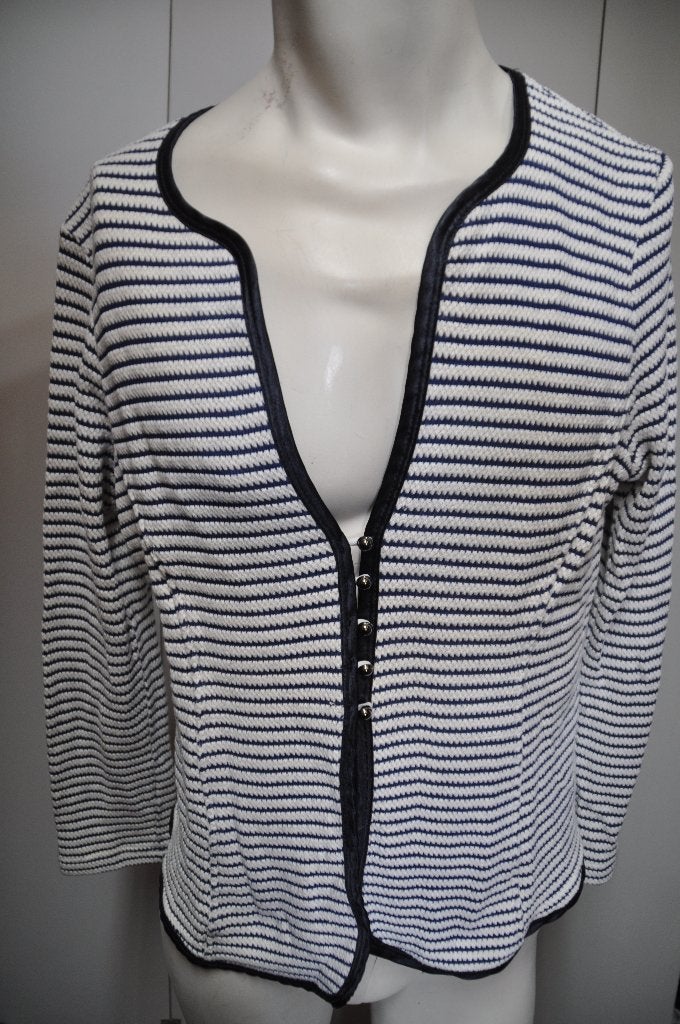 T17T Blauw wit jasje maat 44, Kleding | Dames, Blauw, Maat 42/44 (L), Ophalen of Verzenden, Zo goed als nieuw