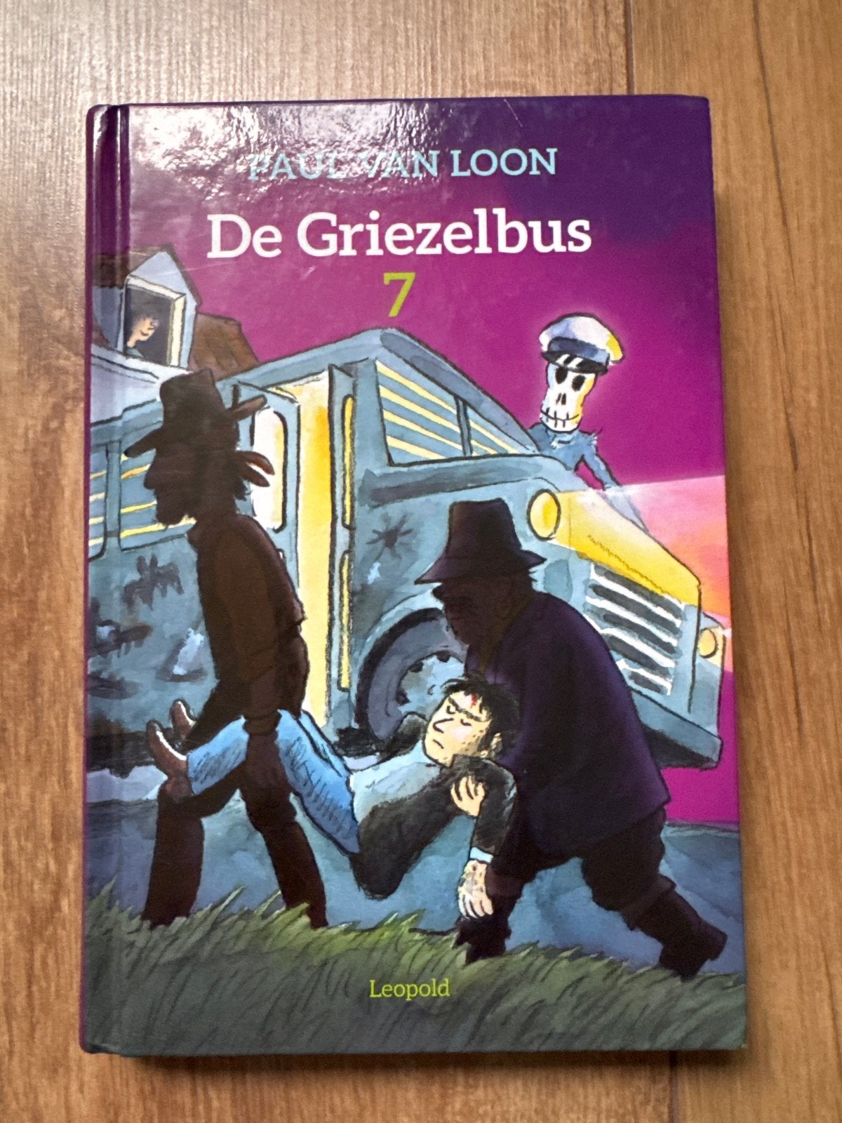 De Griezelbus 7 - Paul van Loon (Kinderboek), Ophalen, Zo goed als nieuw, Fictie algemeen