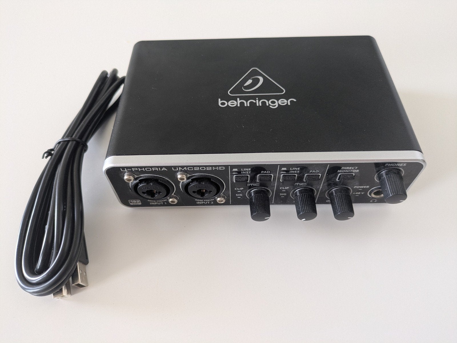 Behringer U-Phoria UMC202HD Audio Interface (m2417653037) — Mengpanelen ...