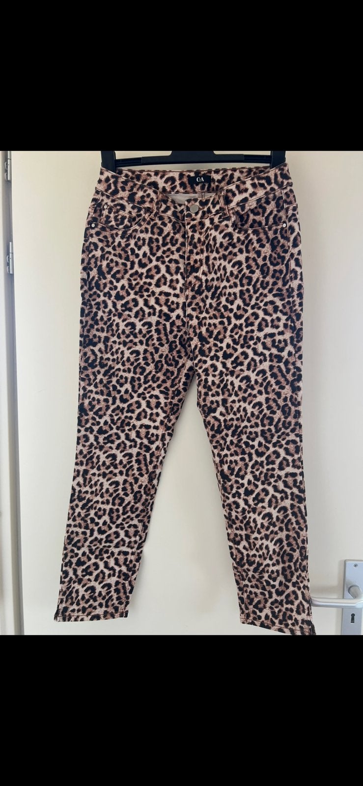 Panterprint broek, Kleding | Dames, Broeken en Pantalons, Maat 38/40 (M), Bruin, Ophalen of Verzenden, Zo goed als nieuw