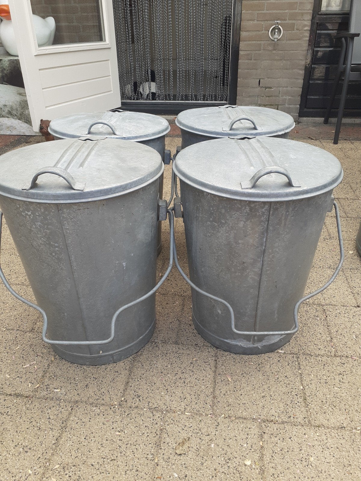Zinken vuilnisbak vuilnisemmer afvalemmer afvalbak prullebak, Ophalen, Minder dan 50 cm