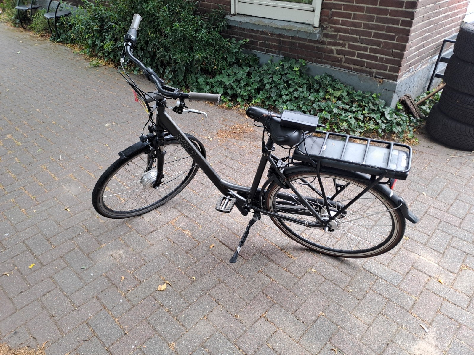 bikkel damesfiets laad niet, Ophalen, Gebruikt, Overige merken