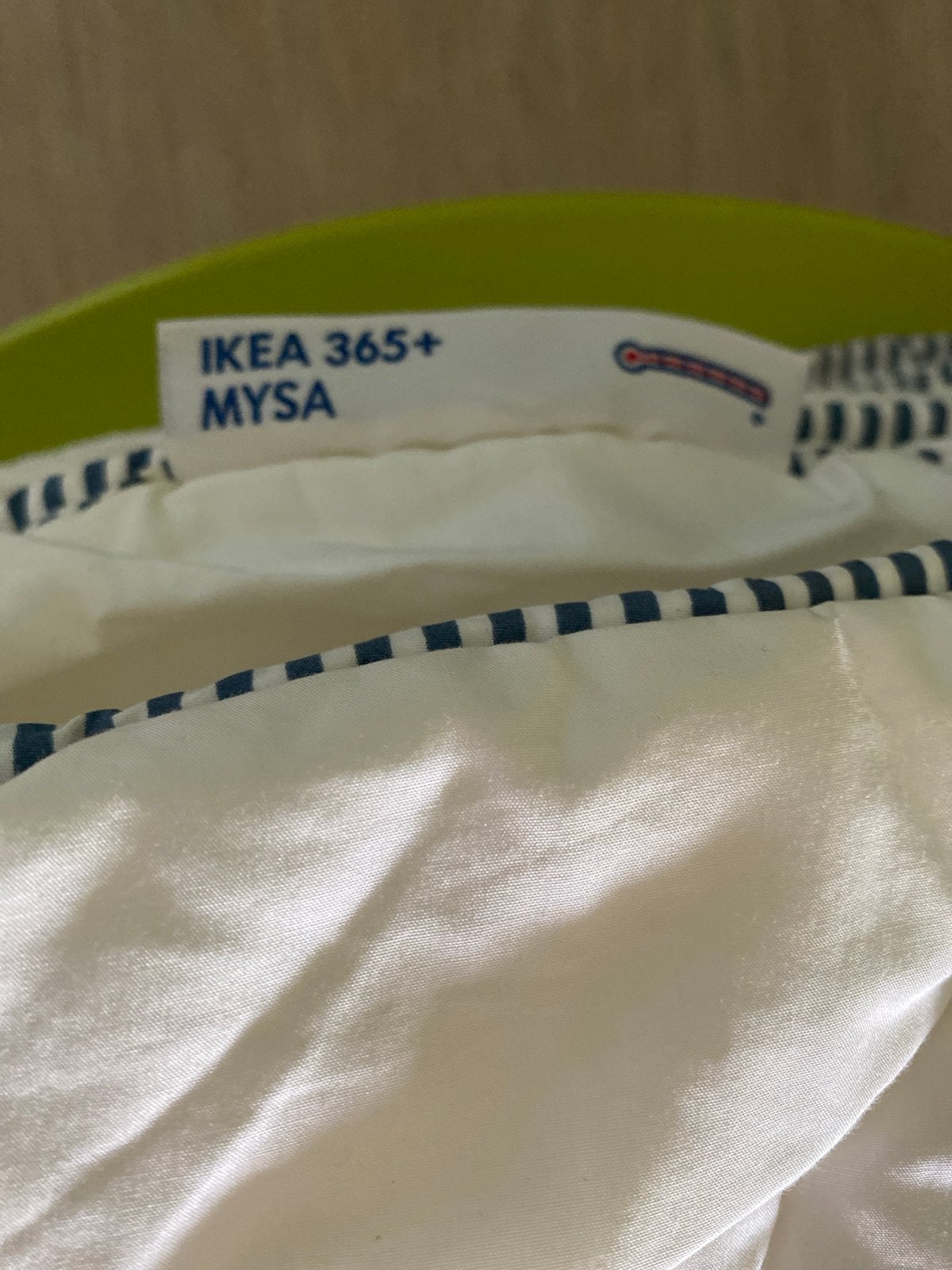 IKEA 2-persoons winterdekbed 240x220 - Zo goed als nieuw, Wit, Tweepersoons, Ophalen of Verzenden, IKEA