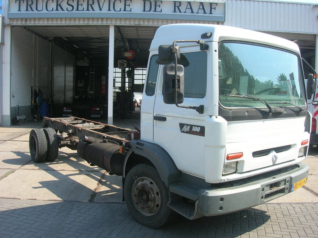 onderdelen renault midliner  en B120, Auto-onderdelen, Ophalen of Verzenden, Nieuw, Renault, Overige Auto-onderdelen