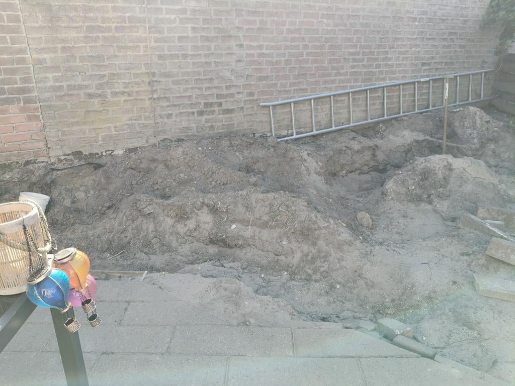 Zwart zand gratis ophalen., Tuin en Terras, Tegels en Klinkers, Ophalen of Verzenden, Nieuw, Beton, Overige typen