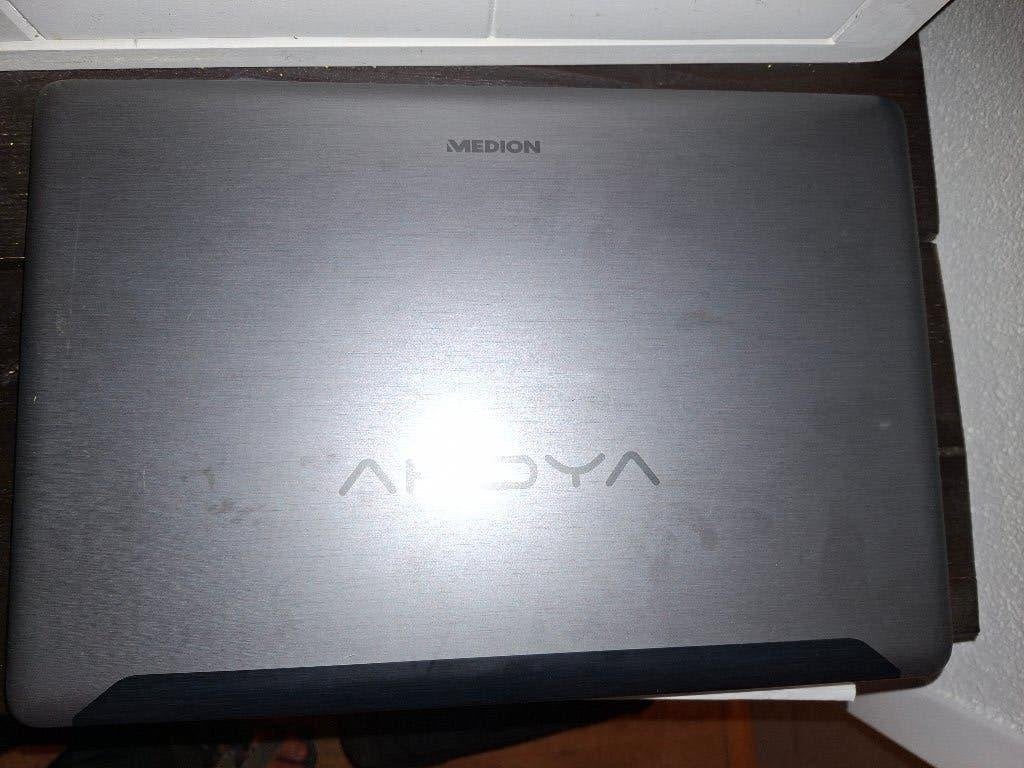 Medion Akoya laptop en HP laptop, Ophalen of Verzenden, Gebruikt, 15 inch, 2 tot 3 Ghz