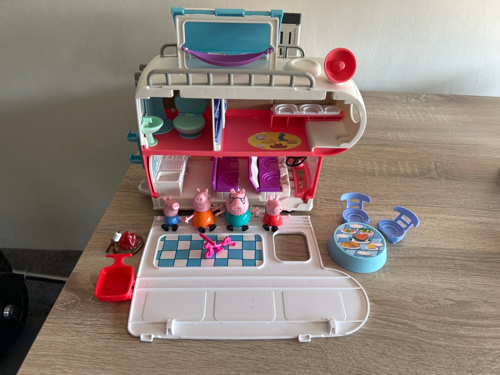 Peppa Pig Campervan caravan Speelset met Figuren, Ophalen of Verzenden, Gebruikt