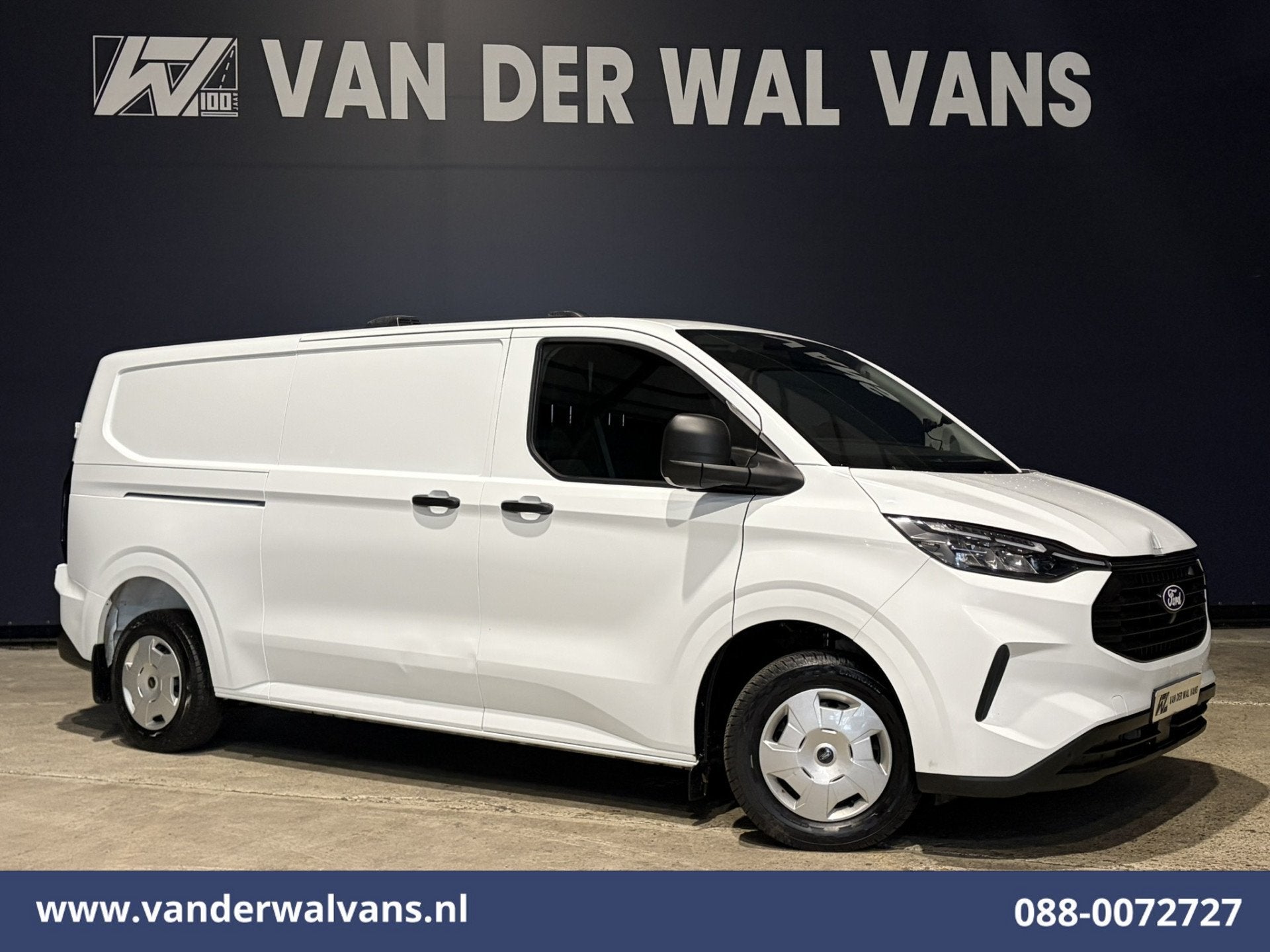 Ford Transit Custom 2.0 TDCI L2H1 Euro6 Airco | Camera | LED, Voorwielaandrijving, Dealer onderhouden, Stof, Gebruikt