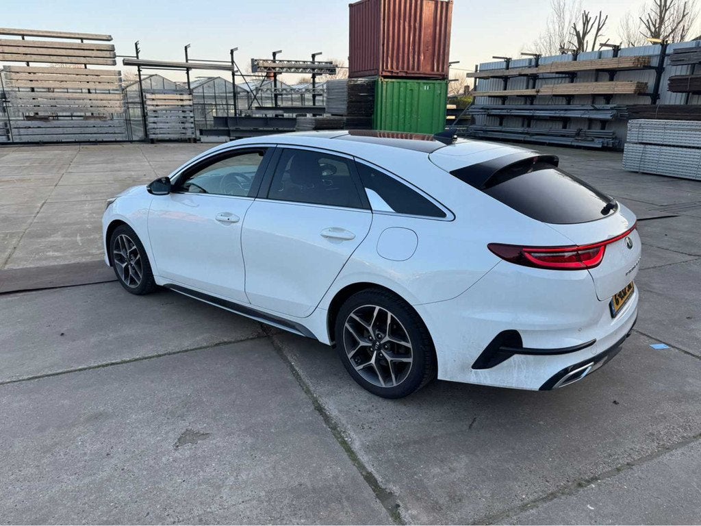 Kia ProCeed Personenauto, Auto's, Kia, Voorwielaandrijving, Euro 6, 4 cilinders, Wit