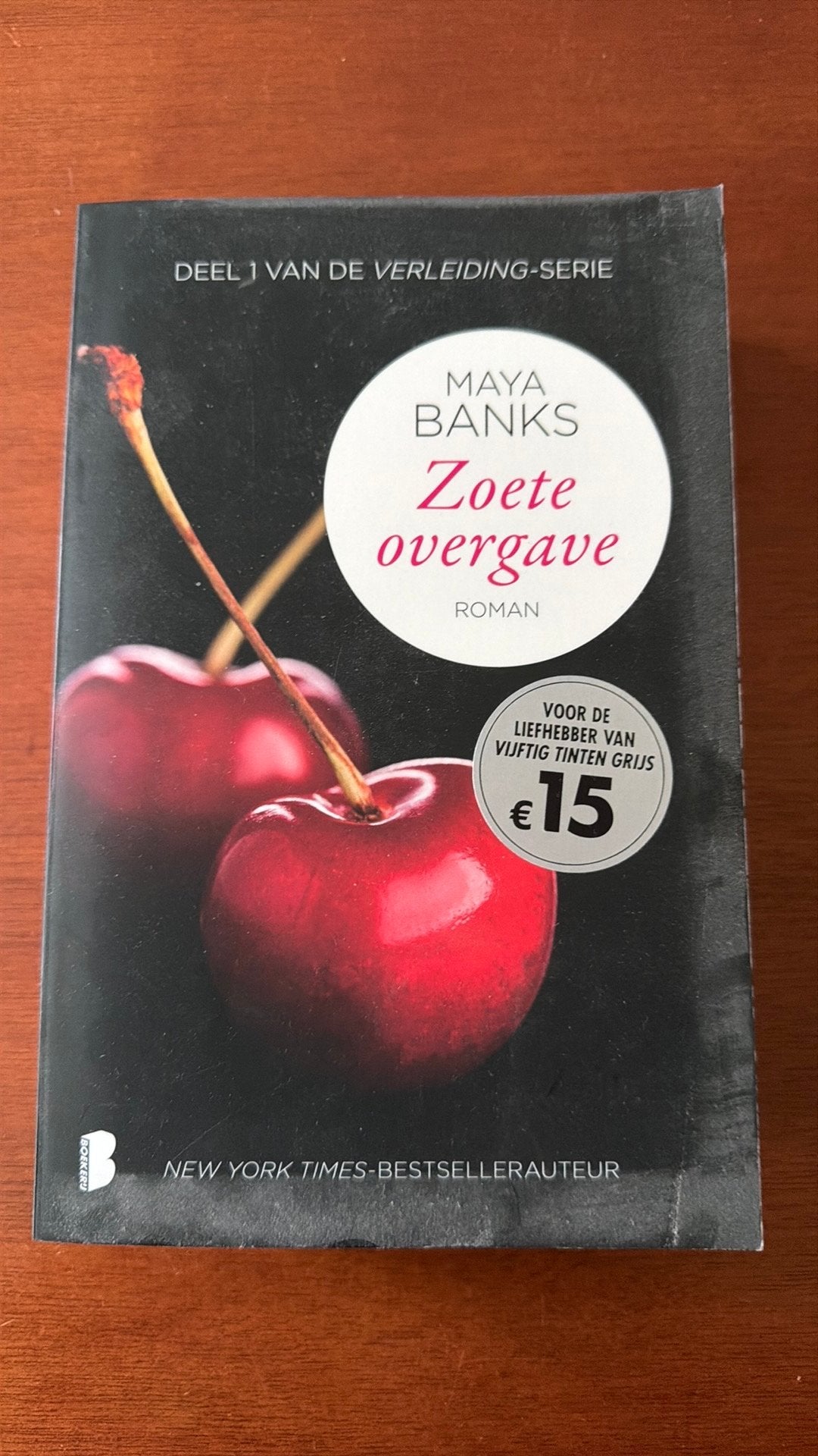 Maya Banks - Zoete overgave (De Verleiding 1), Ophalen of Verzenden, Zo goed als nieuw, Maya Banks