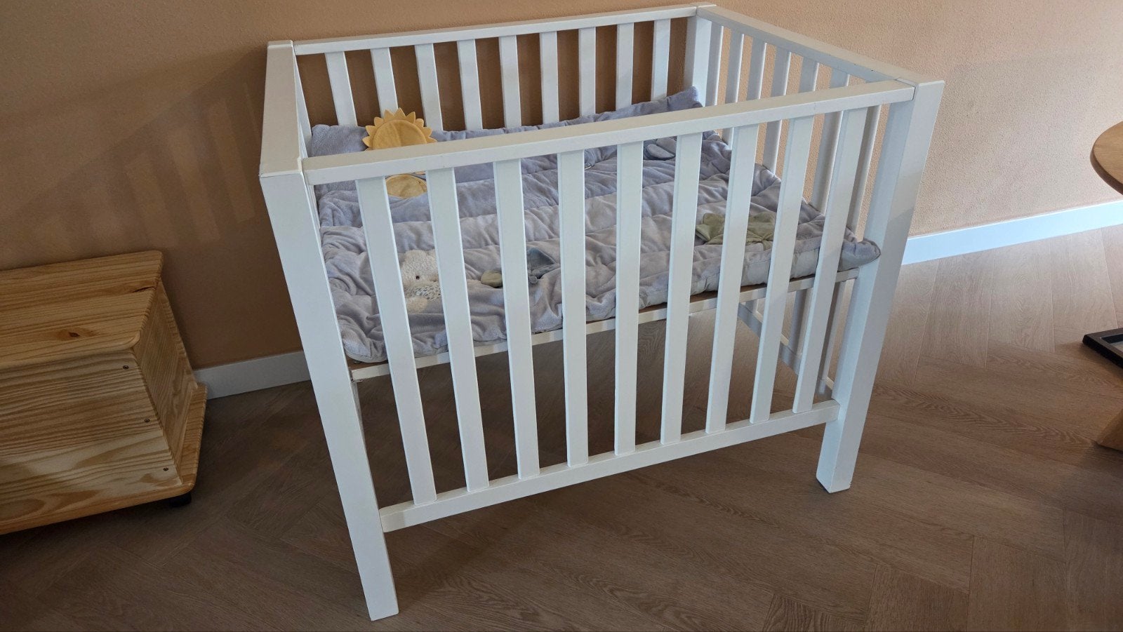 Box wit, twee standen, Kinderen en Baby's, Ophalen, Gebruikt, Rechthoekig, In hoogte verstelbaar