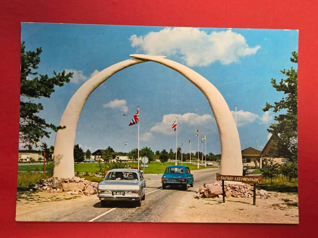 Hilvarenbeek Safaripark Beekse Bergen met Opel Kadett, Verzamelen, Ophalen of Verzenden