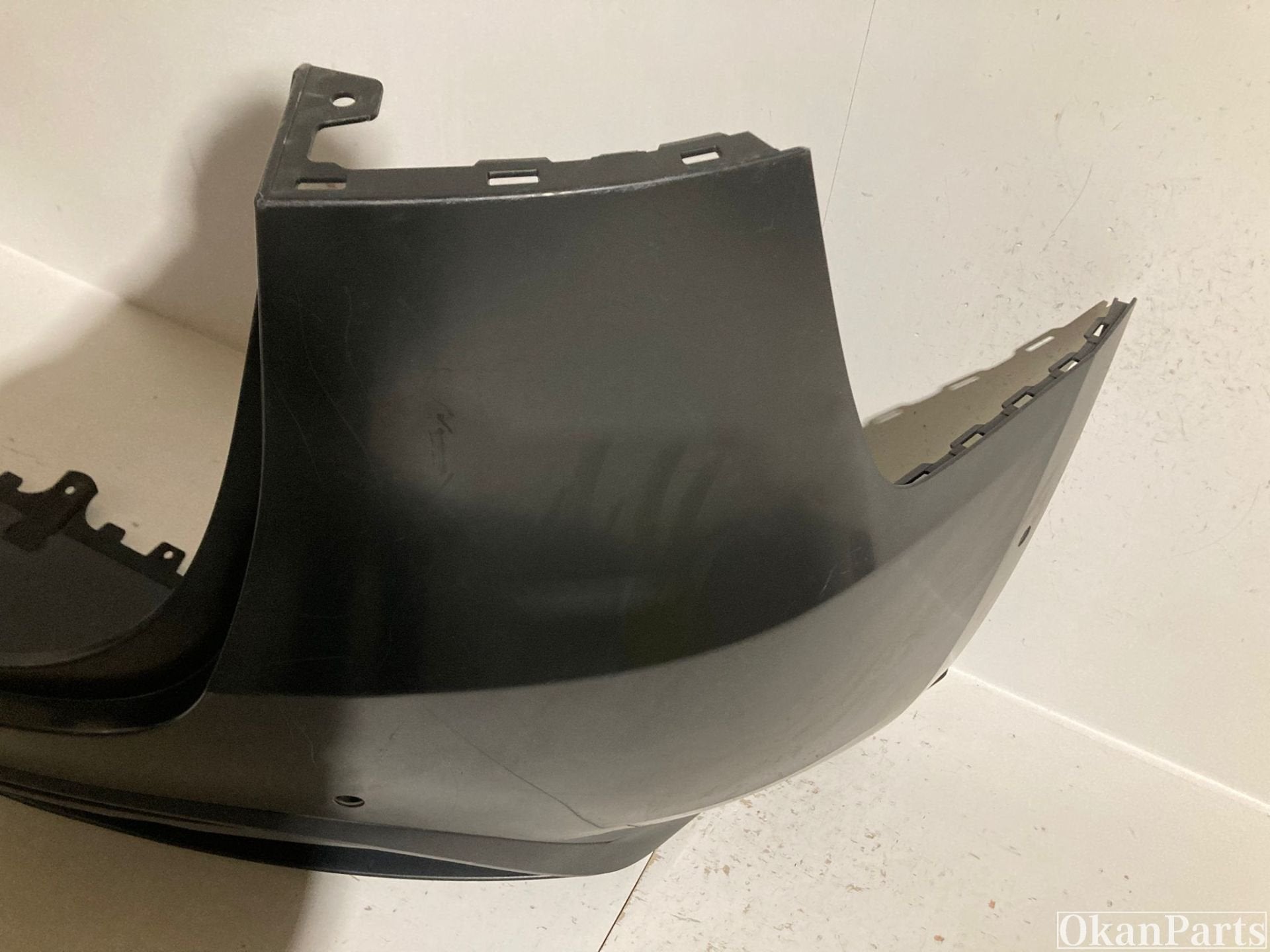 Tesla Model Y achterbumper 1494005-00-B, Ophalen of Verzenden, Gebruikt, Achter, Bumper