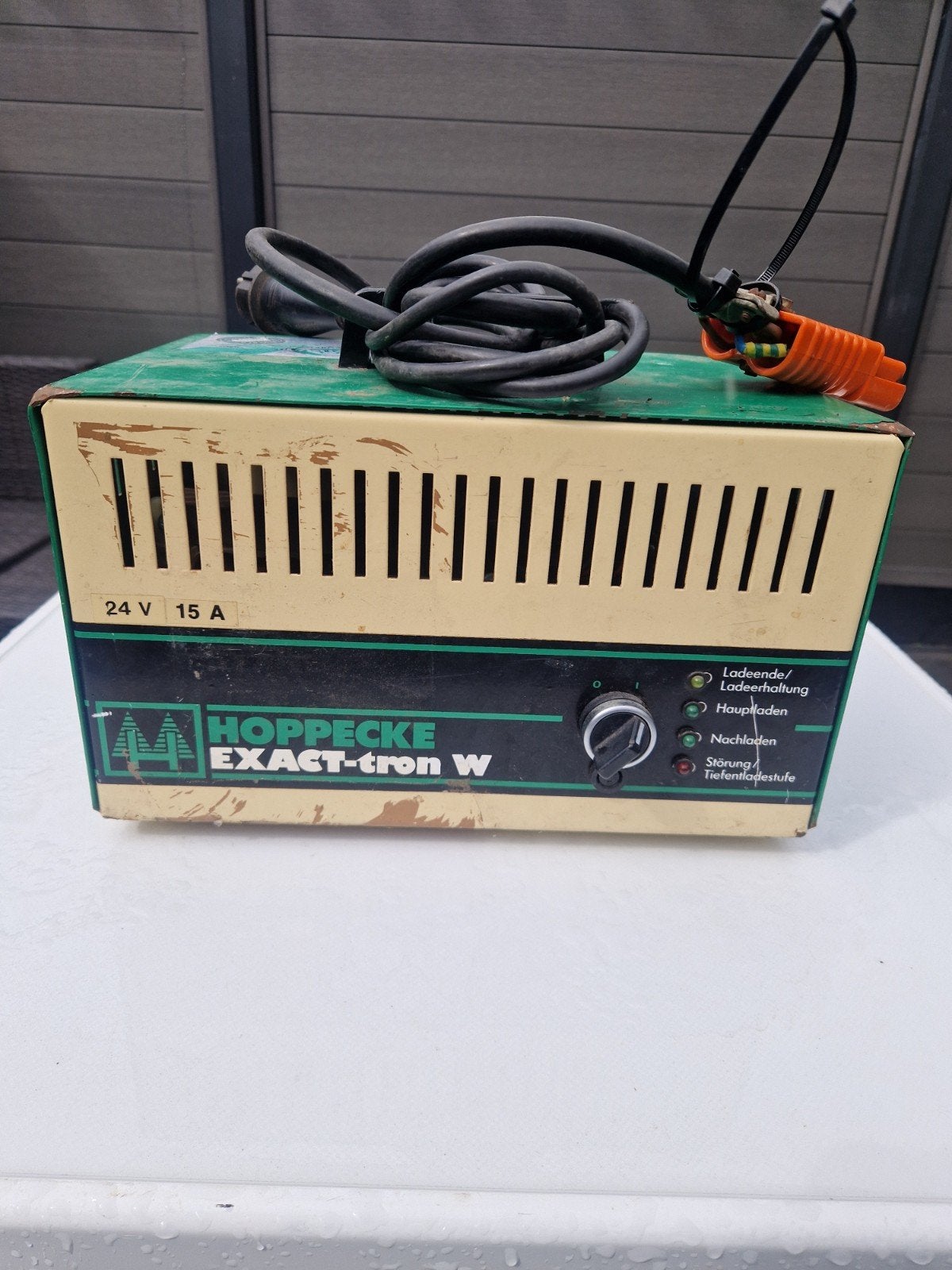 Hoppecke EXACT-tron W 24V 15A acculader uit 1992, Gebruikt
