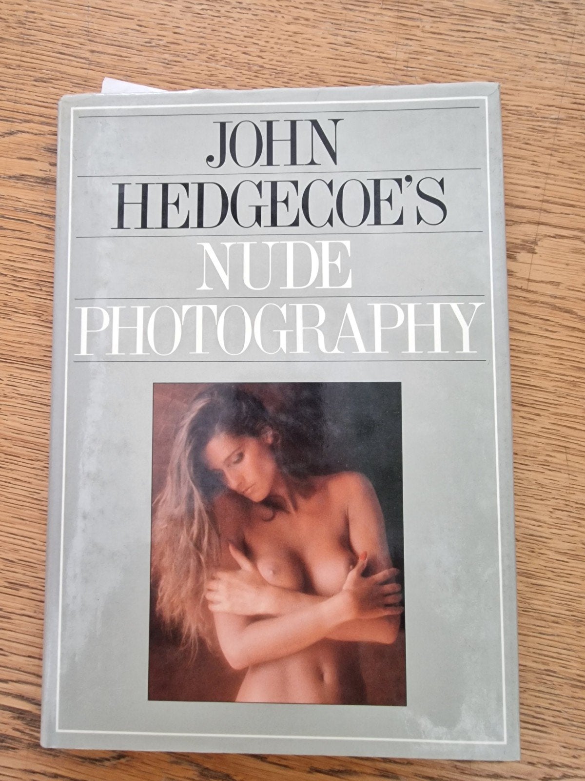 John Hedgcoe's Nude Photography - Boek over naaktfotografie, Ophalen of Verzenden, Gelezen, Fotografie algemeen, John Hedgcoe