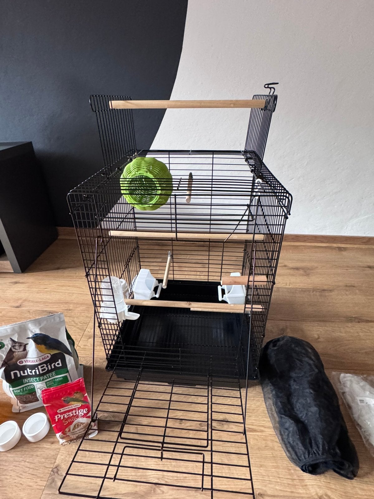 Zgan complete vogelkooi + accessoires en voer, Dieren en Toebehoren, Ophalen, Zo goed als nieuw, Kooi-accessoires