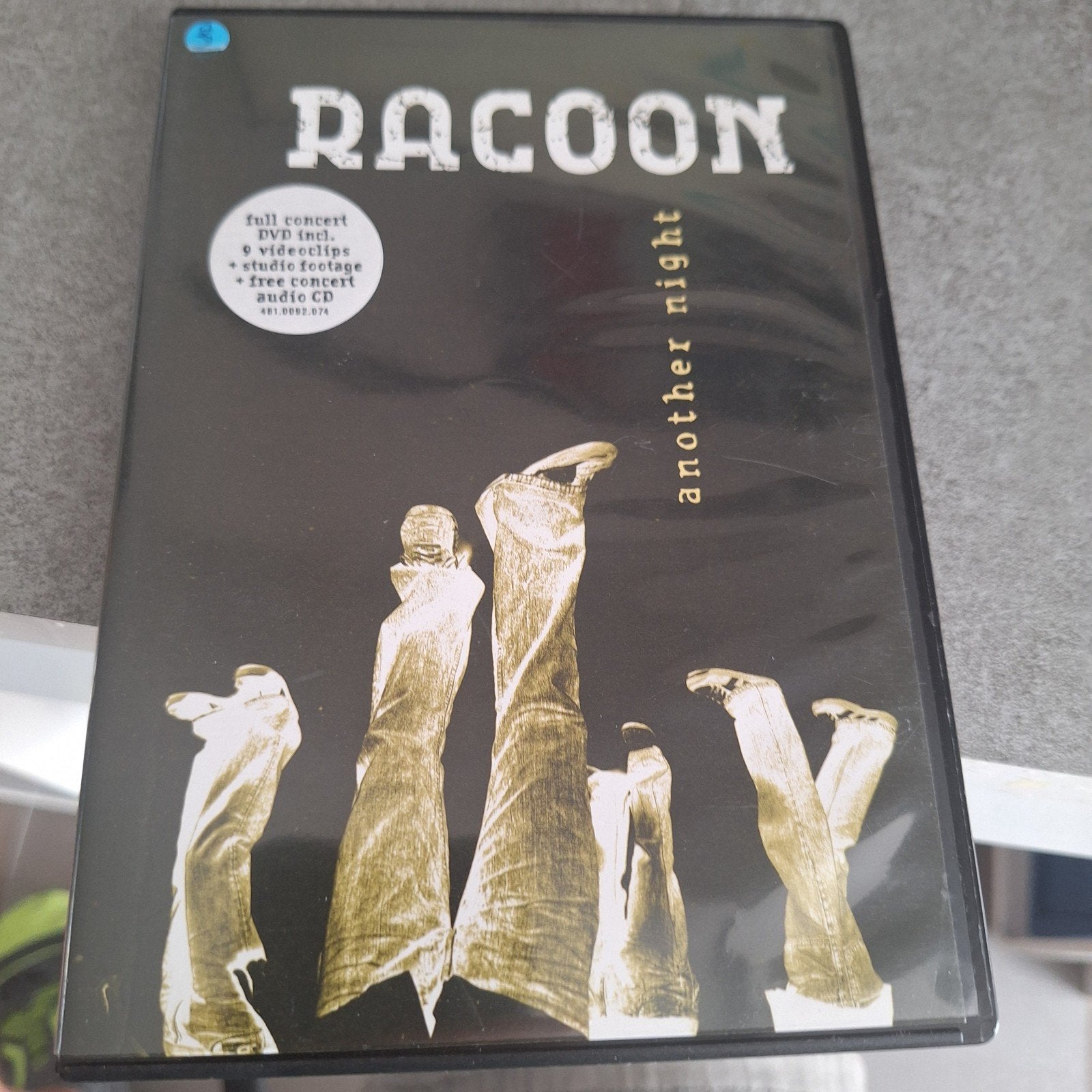 Racoon - Another Night Live at Paradiso DVD + CD, Alle leeftijden, Nederlands, Ophalen of Verzenden, Inclusief boekje