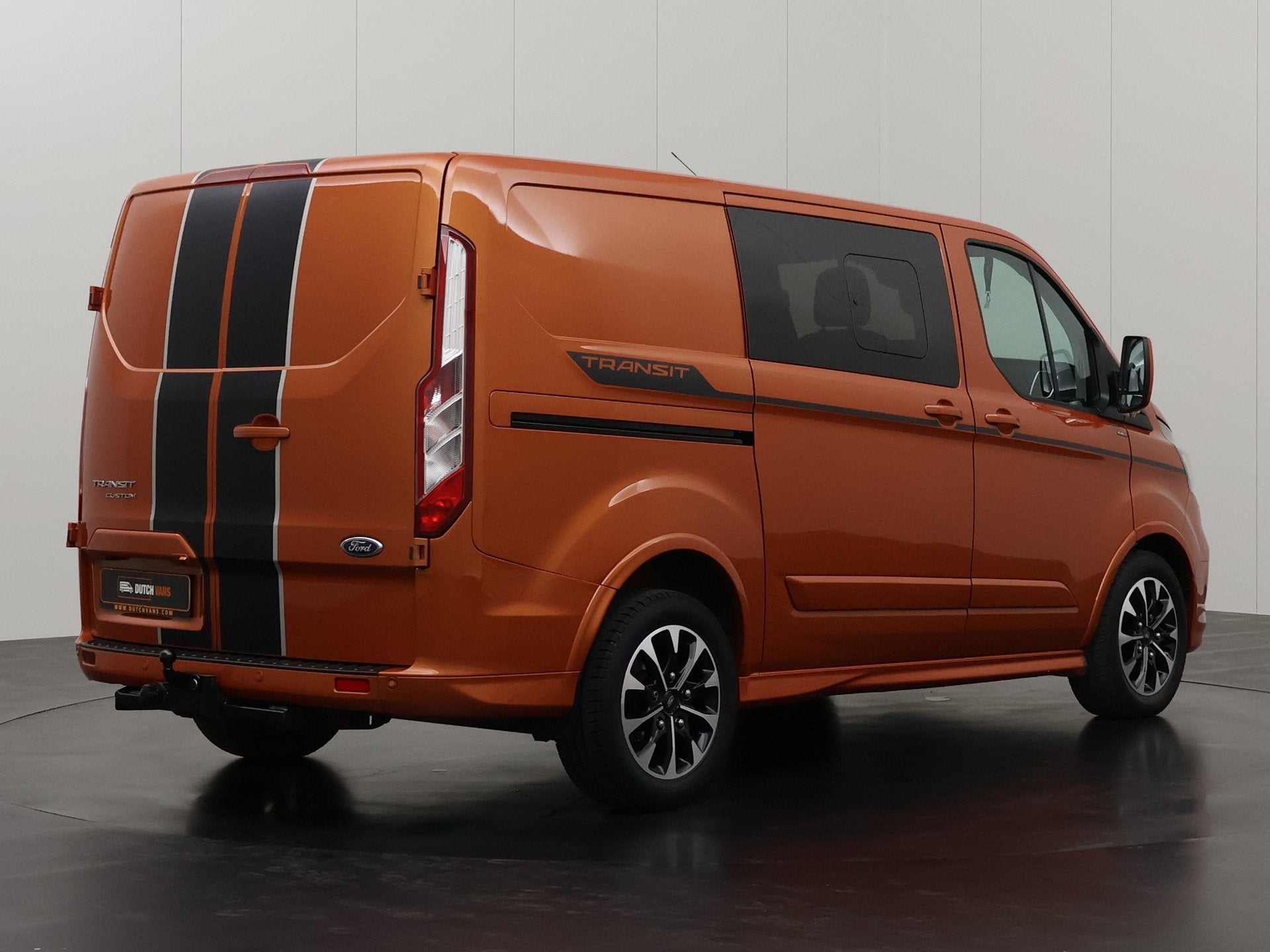 Ford Transit Custom 2.0TDCi 170PK Automaat Dubbele Cabine |, Auto's, Automaat, Gebruikt, Overige kleuren, Leder