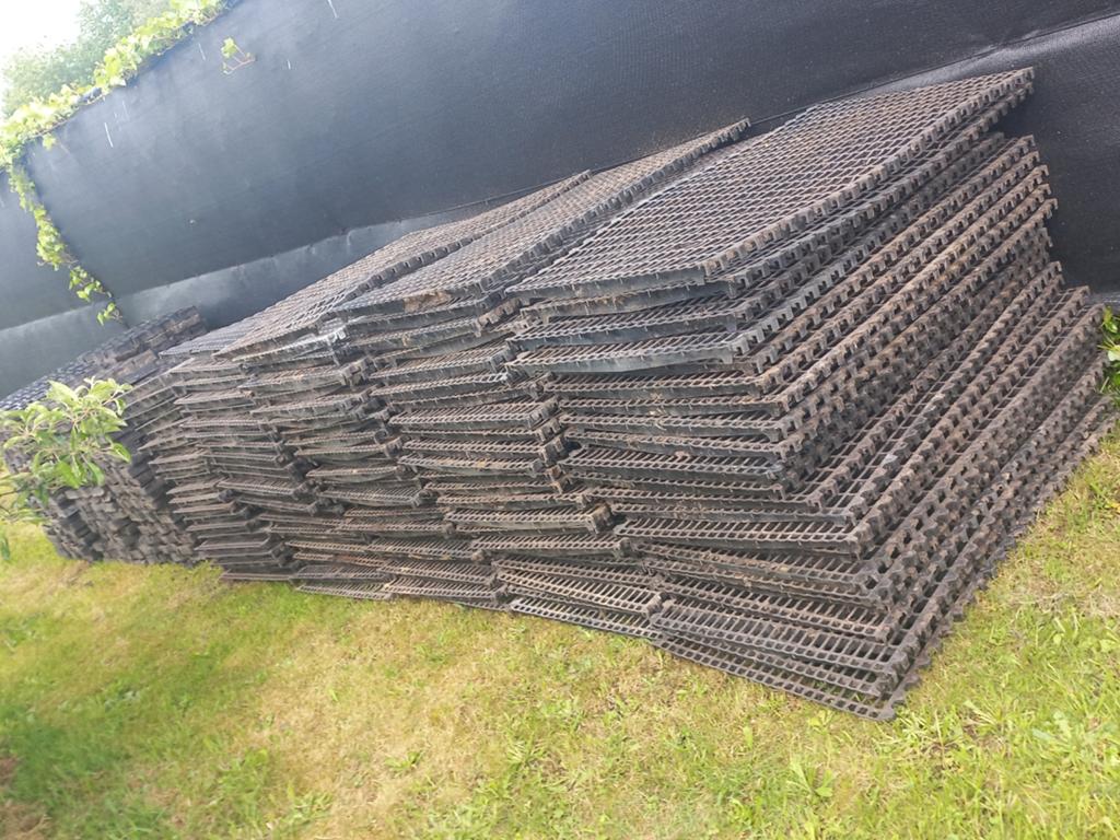 112 st grote paddock paradise paddock paardenwei platen stal