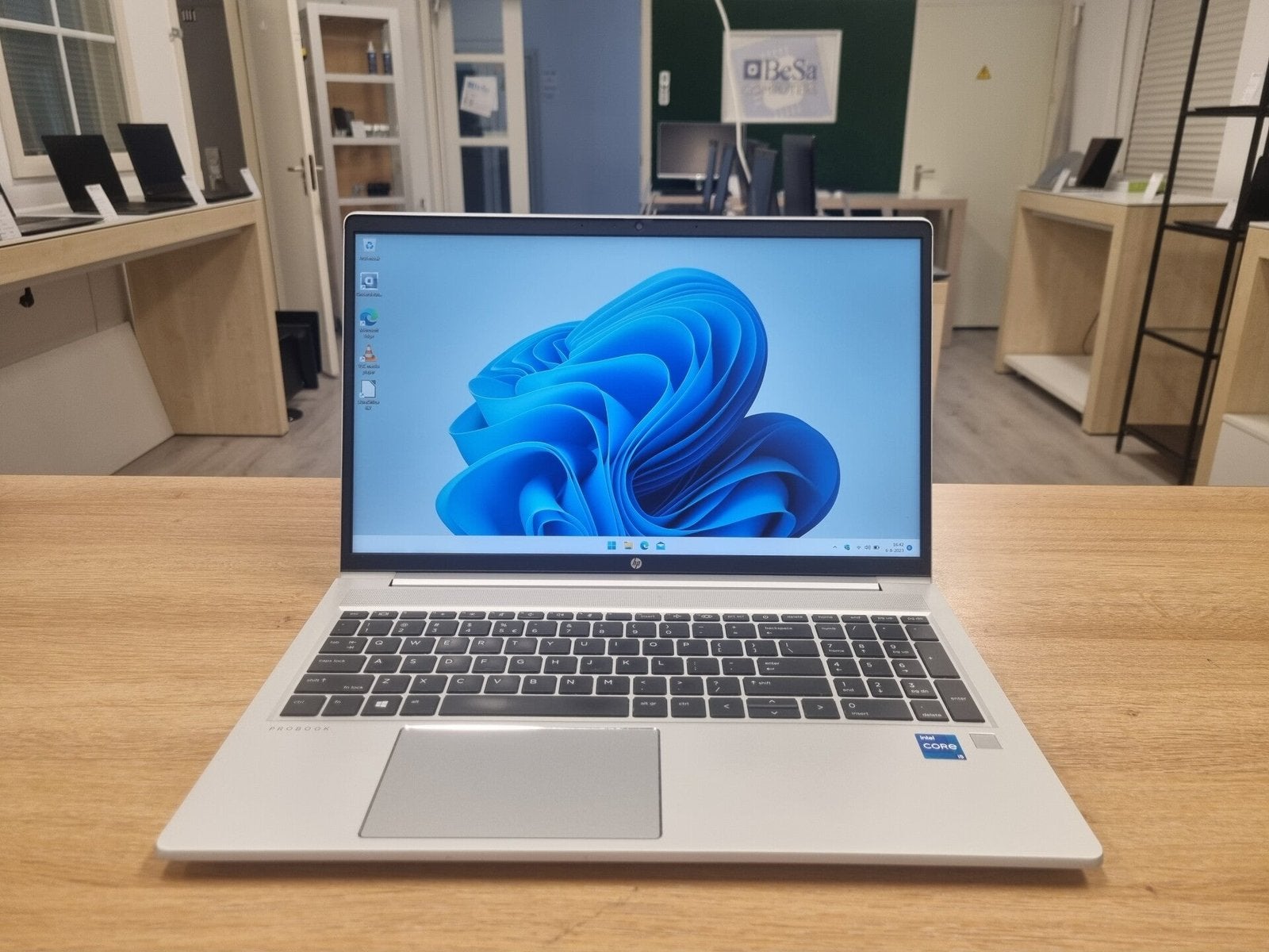 HP Probook 450 G8 - 16GB - 512SSD, Computers en Software, Windows Laptops, Met videokaart, 2 tot 3 Ghz, Ophalen of Verzenden, Zo goed als nieuw