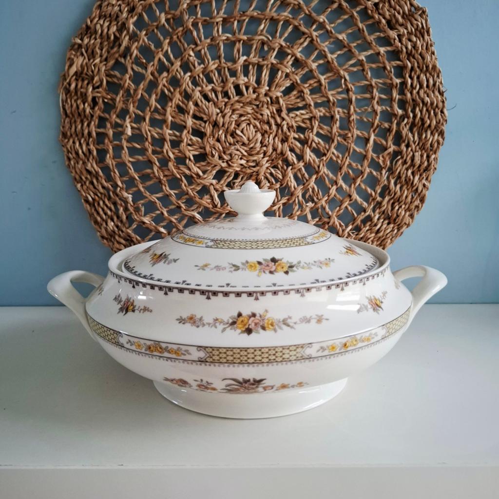 Royal Doulton 'Hamilton', dekschaal (2), Antiek en Kunst, Antiek | Servies los, Ophalen of Verzenden