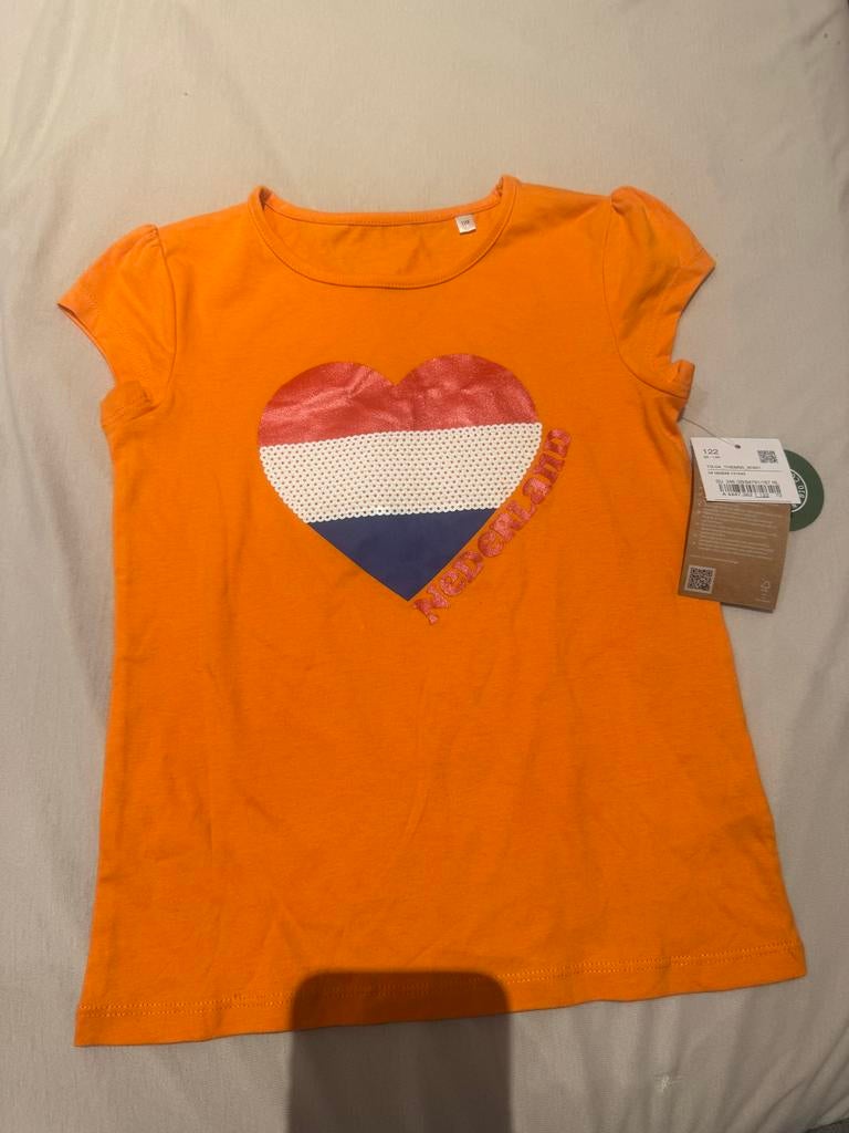 Oranje T-shirt Nederland Hart Maat 122, Ophalen of Verzenden, Nieuw, Meisje