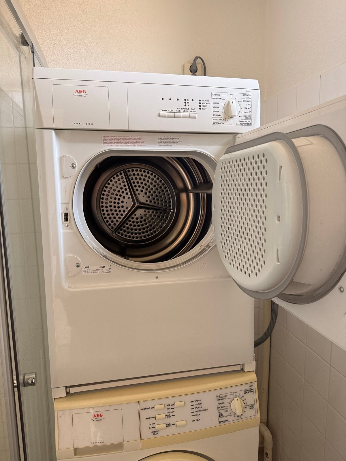 AEG Lavatherm Wasdroger, Ophalen, 6 tot 8 kg, Gebruikt, Luchtafvoer