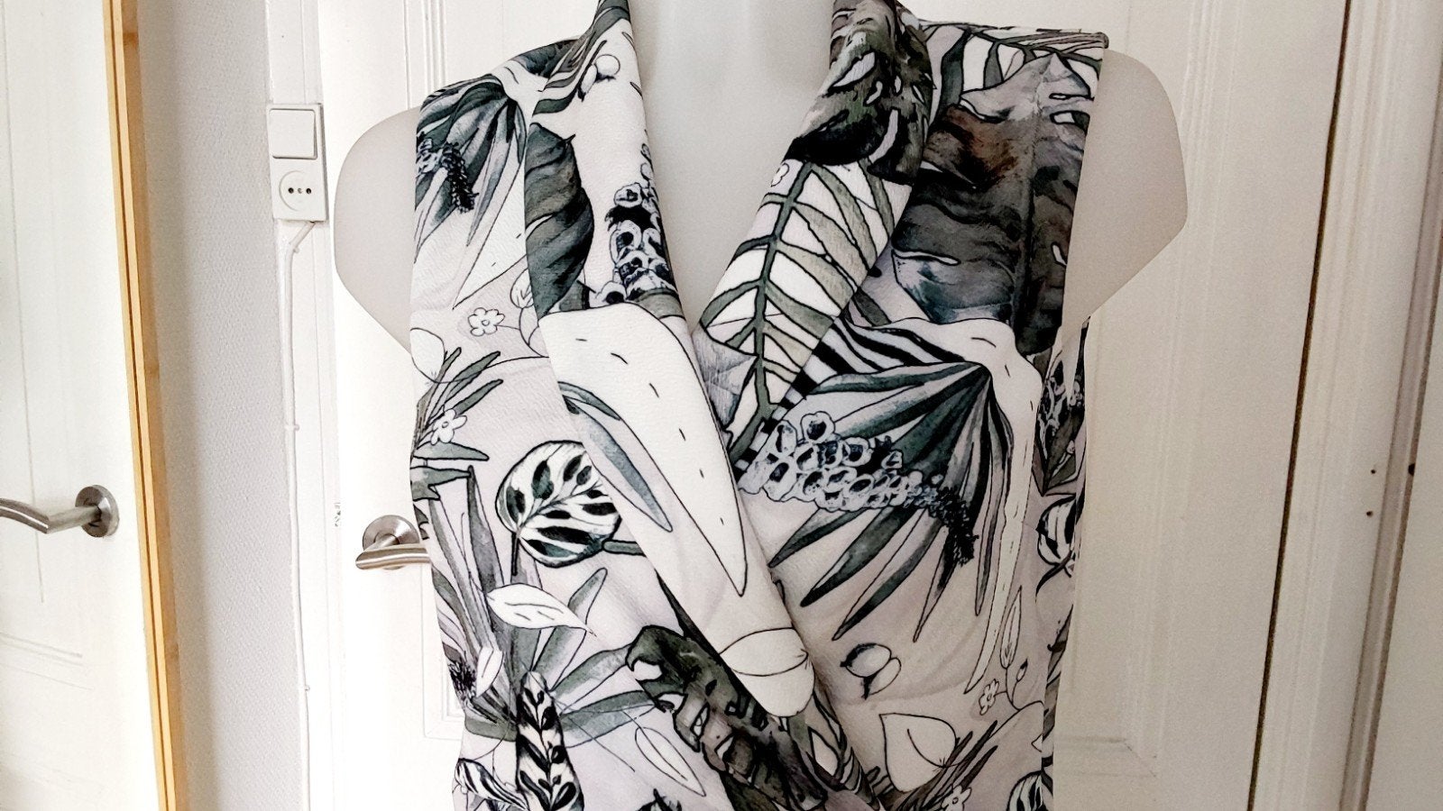 Leuke K-Design jurk maat M, Kleding | Dames, Jurken, Maat 38/40 (M), Meerkleurig, ., Ophalen of Verzenden