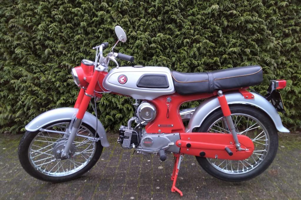 honda c320, Fietsen en Brommers, Brommers | Oldtimers, Overige merken, Ophalen