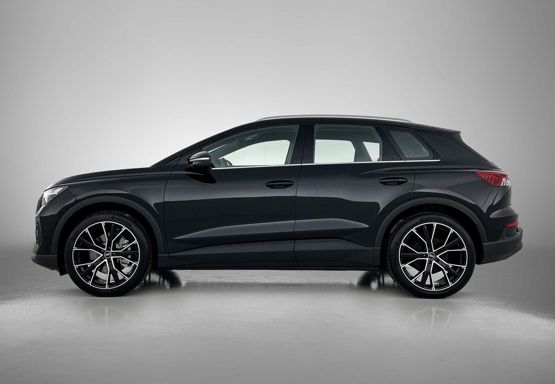 Audi Q4 e-tron 40 Edition 77 kWh 204 PK | Audi soundsystem |, Auto's, 12 maanden, Zwart, Zwart, Q4 e-tron