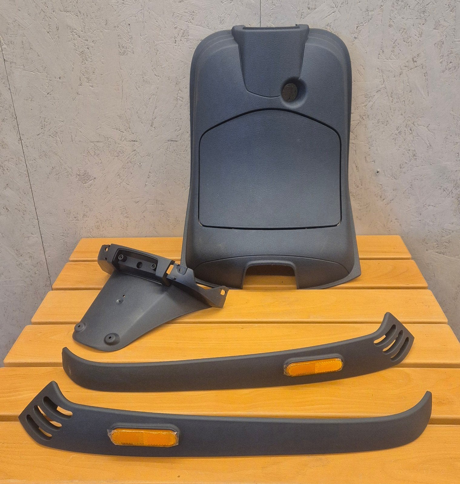 Originele Vespa LX kappen spatbord binnenschild sierlijsten, Ophalen, Piaggio, Piaggio, Zo goed als nieuw