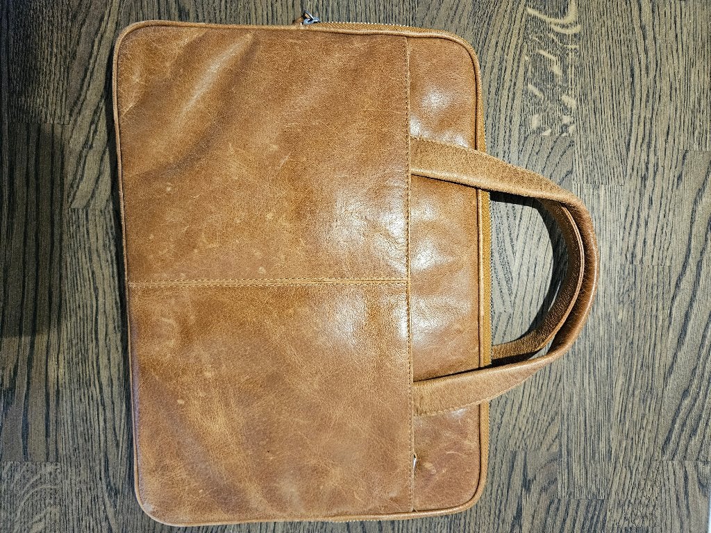 DBramante1928 Leren Laptophoes 15 inch - Cognac, Computers en Software, Gebruikt, Bruin, Ophalen of Verzenden, Laptophoes
