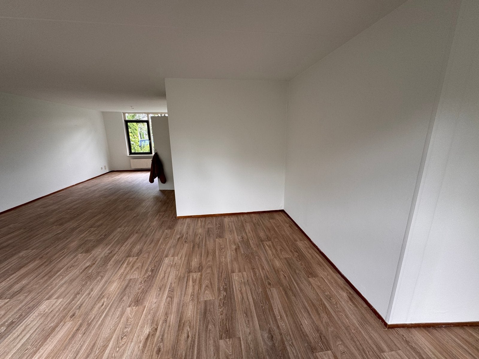 Nieuwe vinyl vloer met houtlook, Huis en Inrichting, Ophalen, Bruin, Nieuw, 50 tot 75 m²