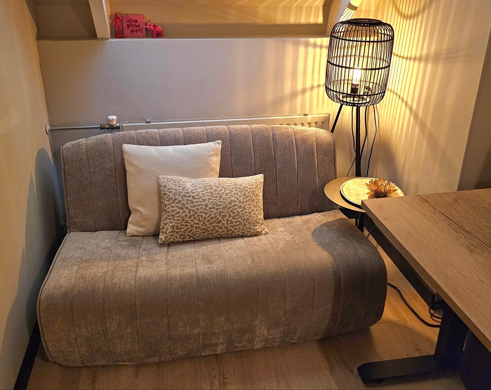 Loveseat Busto – Kwantum – kleur zand, Ophalen, Zo goed als nieuw, Stof