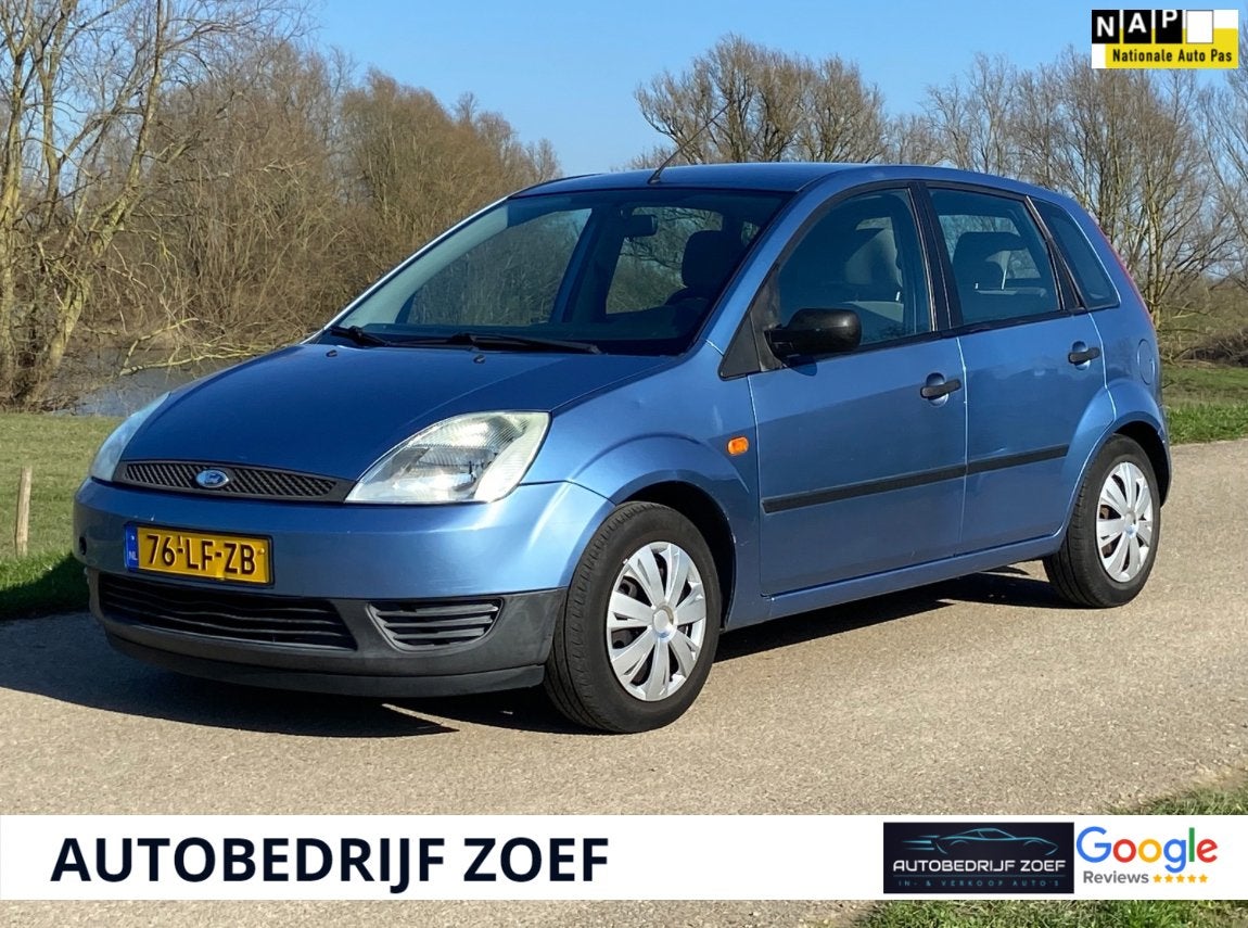 Ford Fiësta 1.3 5DR 2002 | weinig KM! | Trekhaak, Auto's, 1299 cc, Stof, 4 cilinders, Blauw