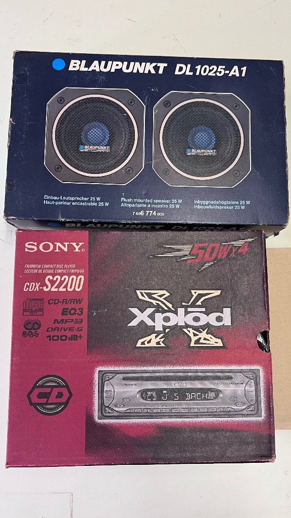 Sony CDX-S2200 autoradio met Blaupunkt DL1025-A1 speakers, Ophalen, Nieuw