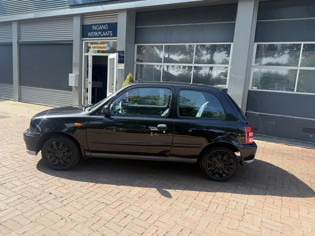 Nissan Micra 1.0 Clair Airco Bj 2002 APK 12-2027 (bj 2002), Auto's, Nissan, Voorwielaandrijving, Stof, 4 cilinders, Zwart