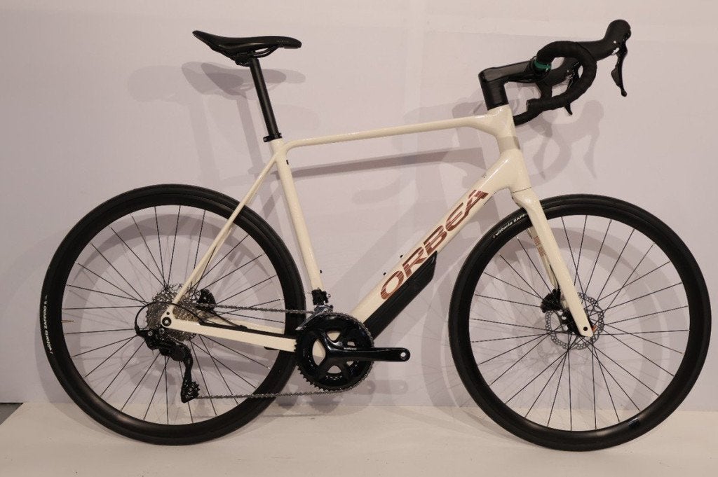 Orbea Avant H30 Ivory White - Titan Bronze (Gloss) 60cm 2025, Overige merken, -, - 0
-, NL, Nieuw